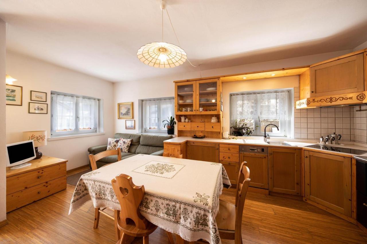 Ciasa Goti Apartment Moena Bagian luar foto